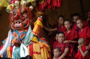 Festival de masques et de couleurs